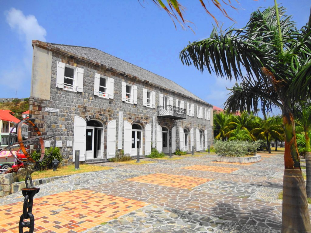 what to do in St Barts - downtown