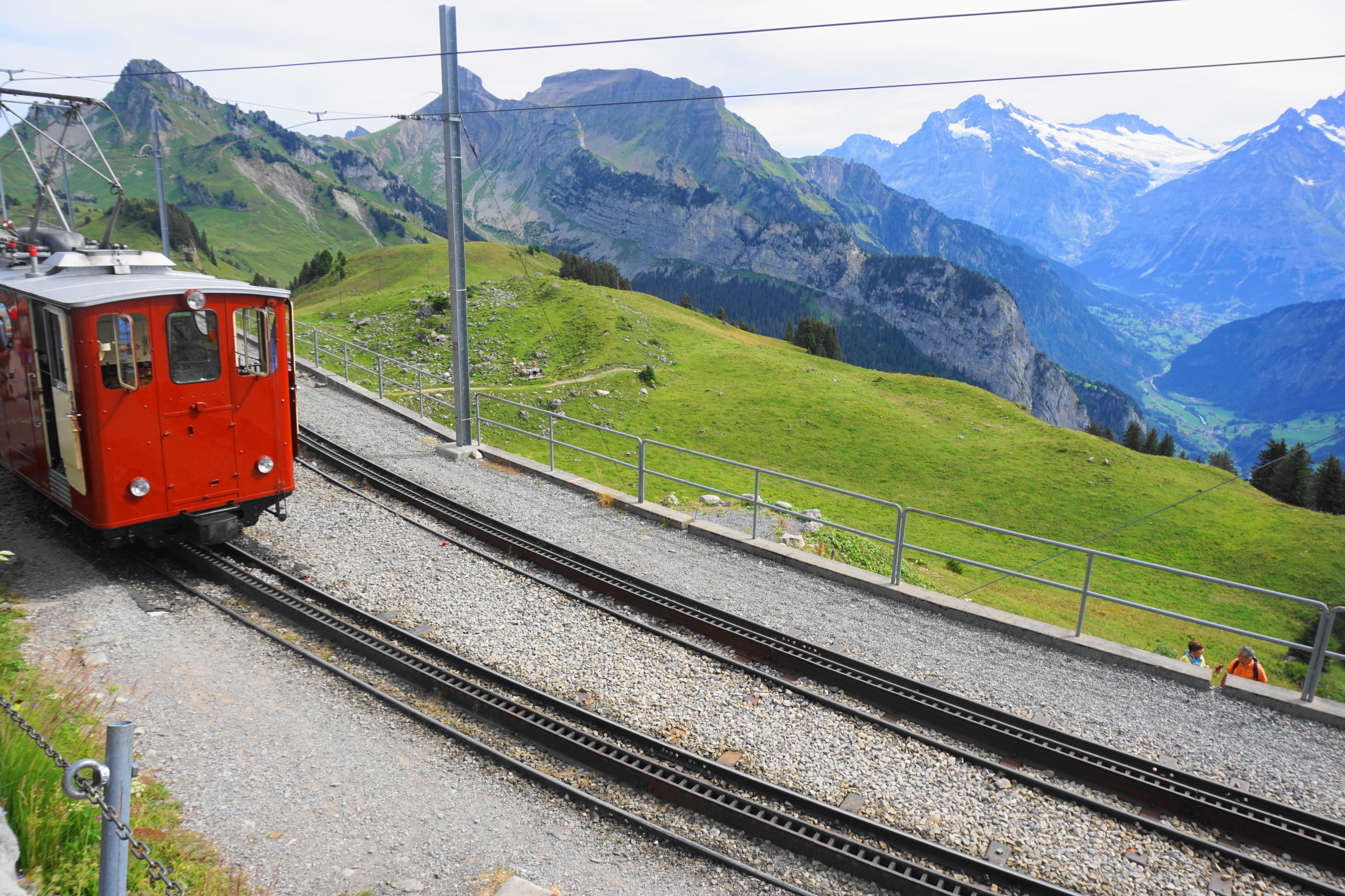 3 Days in Switzerland: Interlaken, Bern, Unterseen, Lucerne, Schyinge Platte